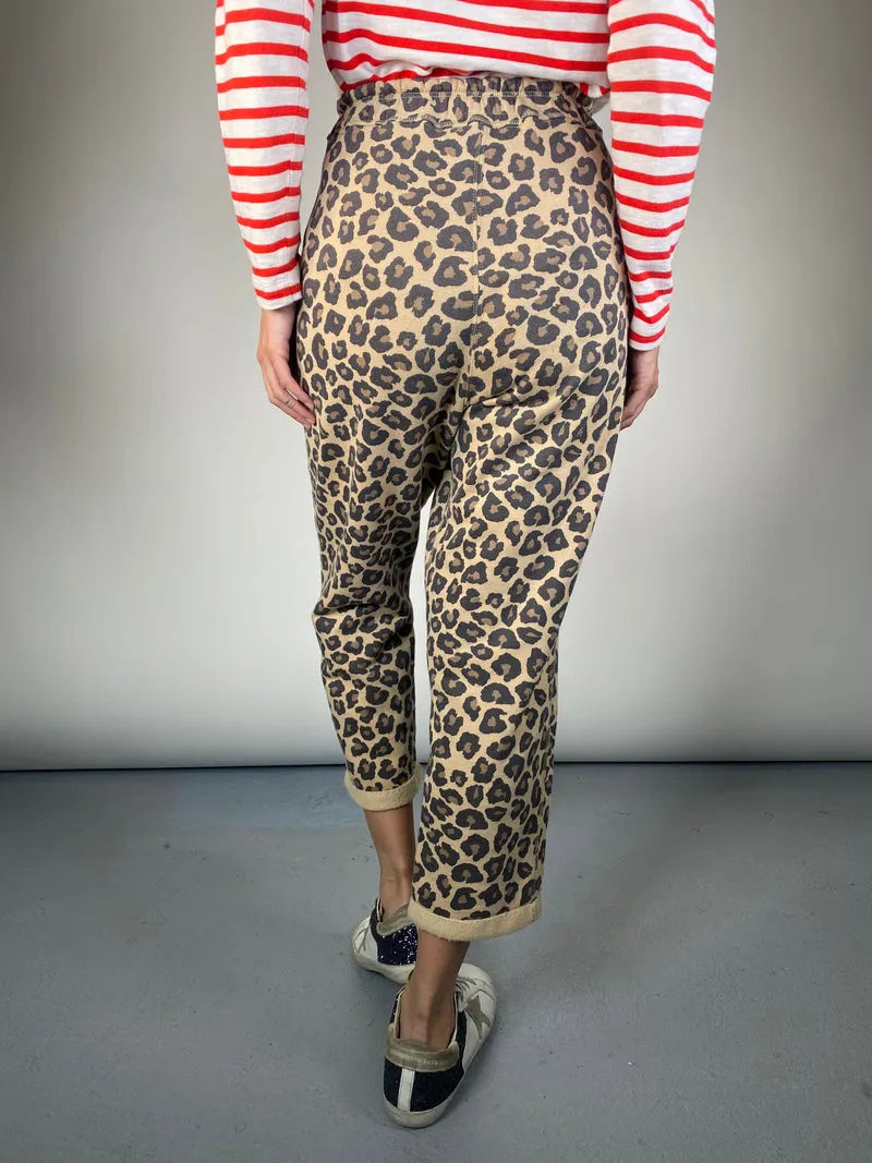 ABERCROMBIE & FITCH Buzo Leopardo