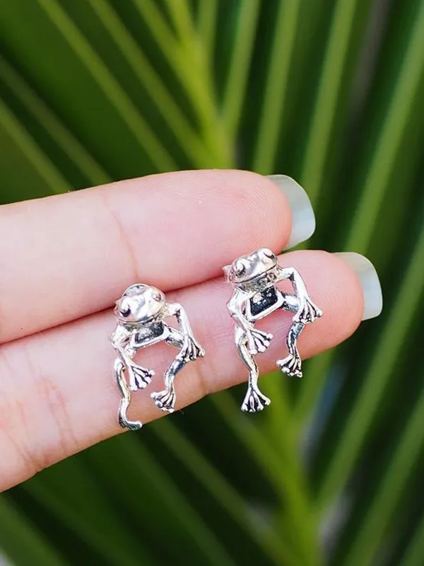 Aretes con diseño de rana