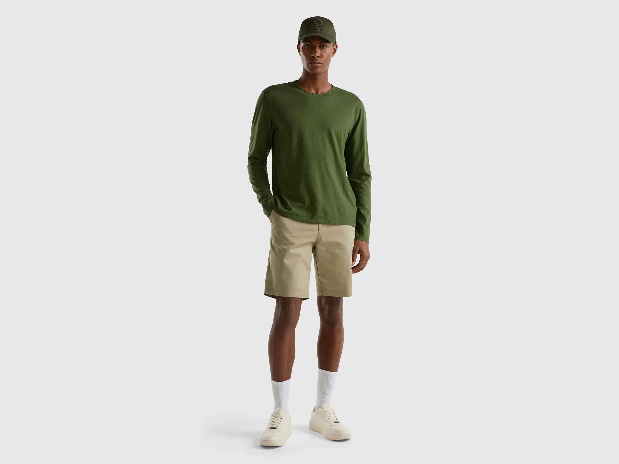 Bermudas chinos de algodón elástico