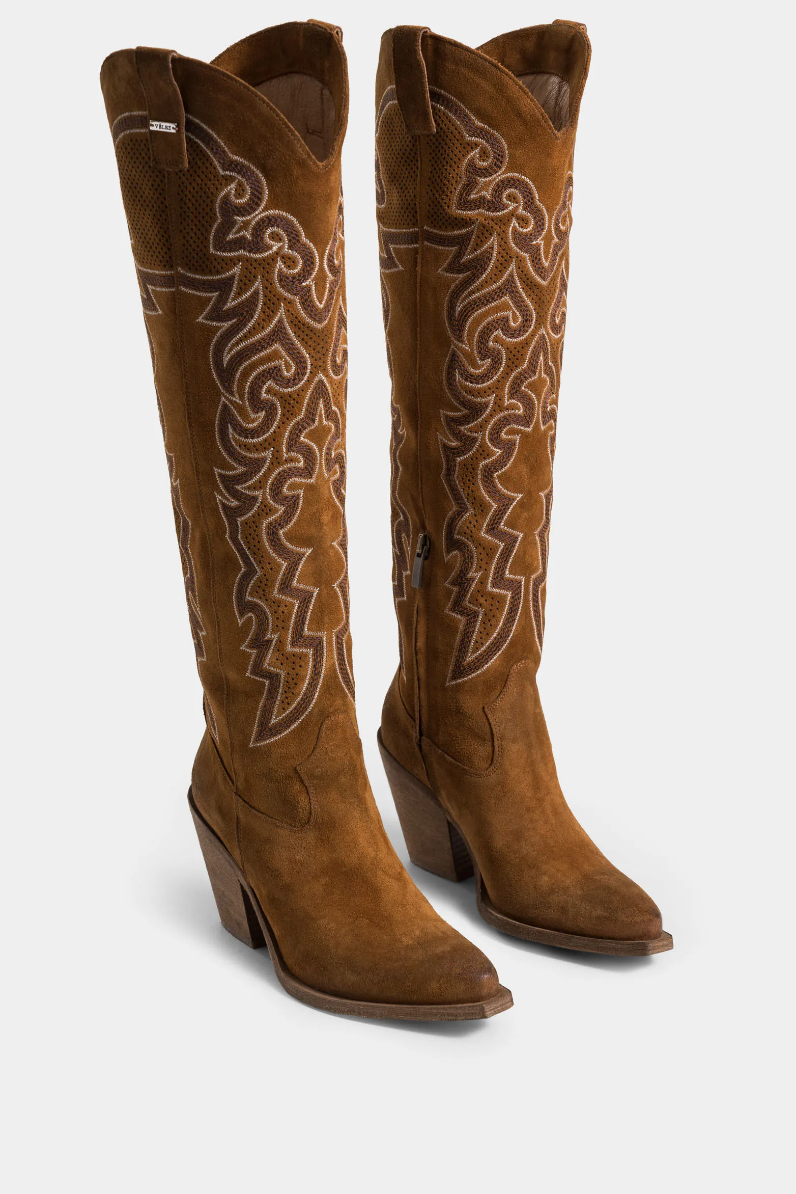 Botas escarlata de cuero gamuza para mujer caña bordada