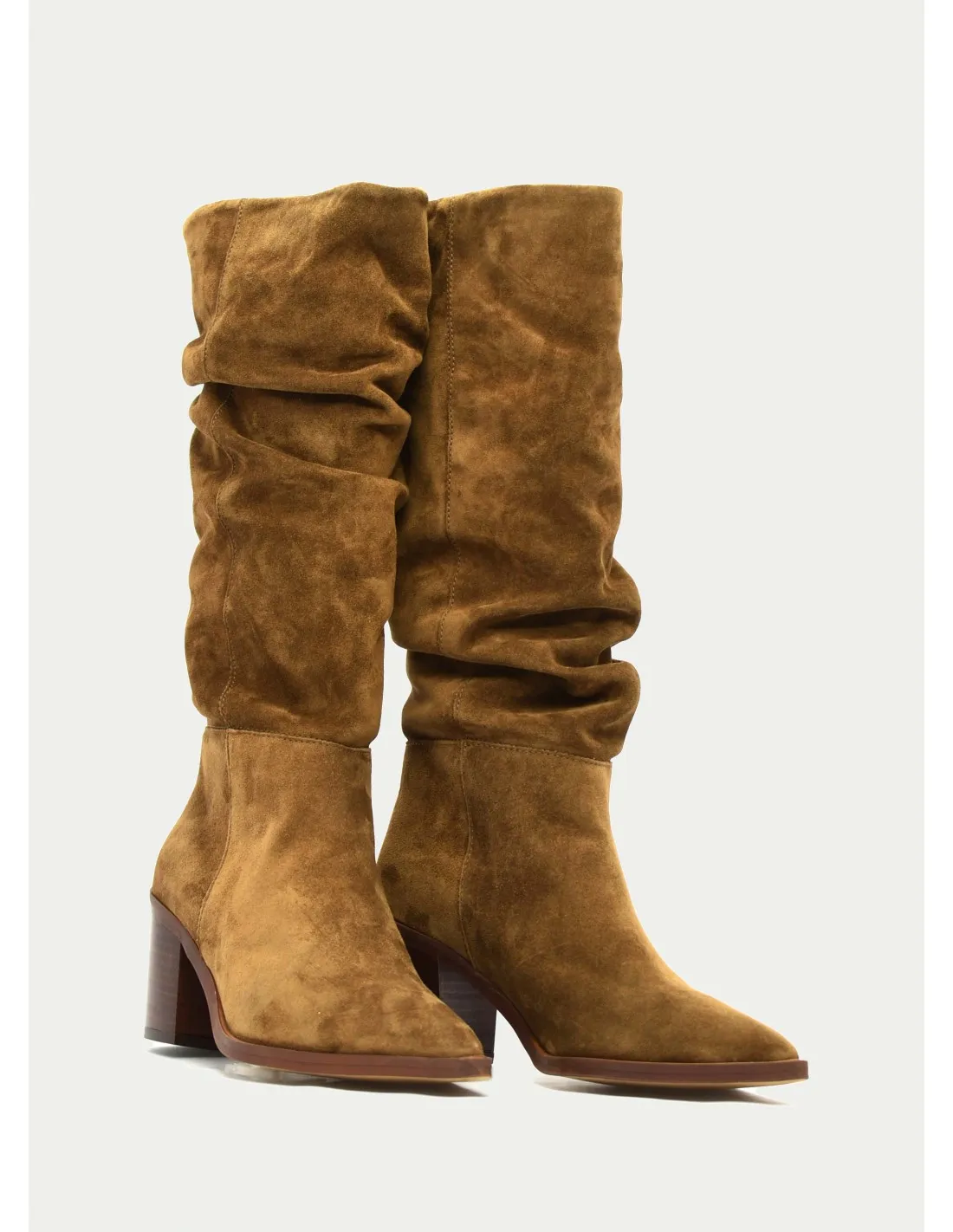 BOTAS Y BOTINES ALPE 2573 CUERO 