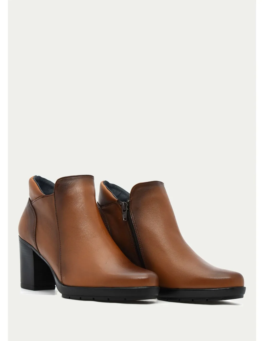 BOTAS Y BOTINES BAERCHI 54055 CUERO 