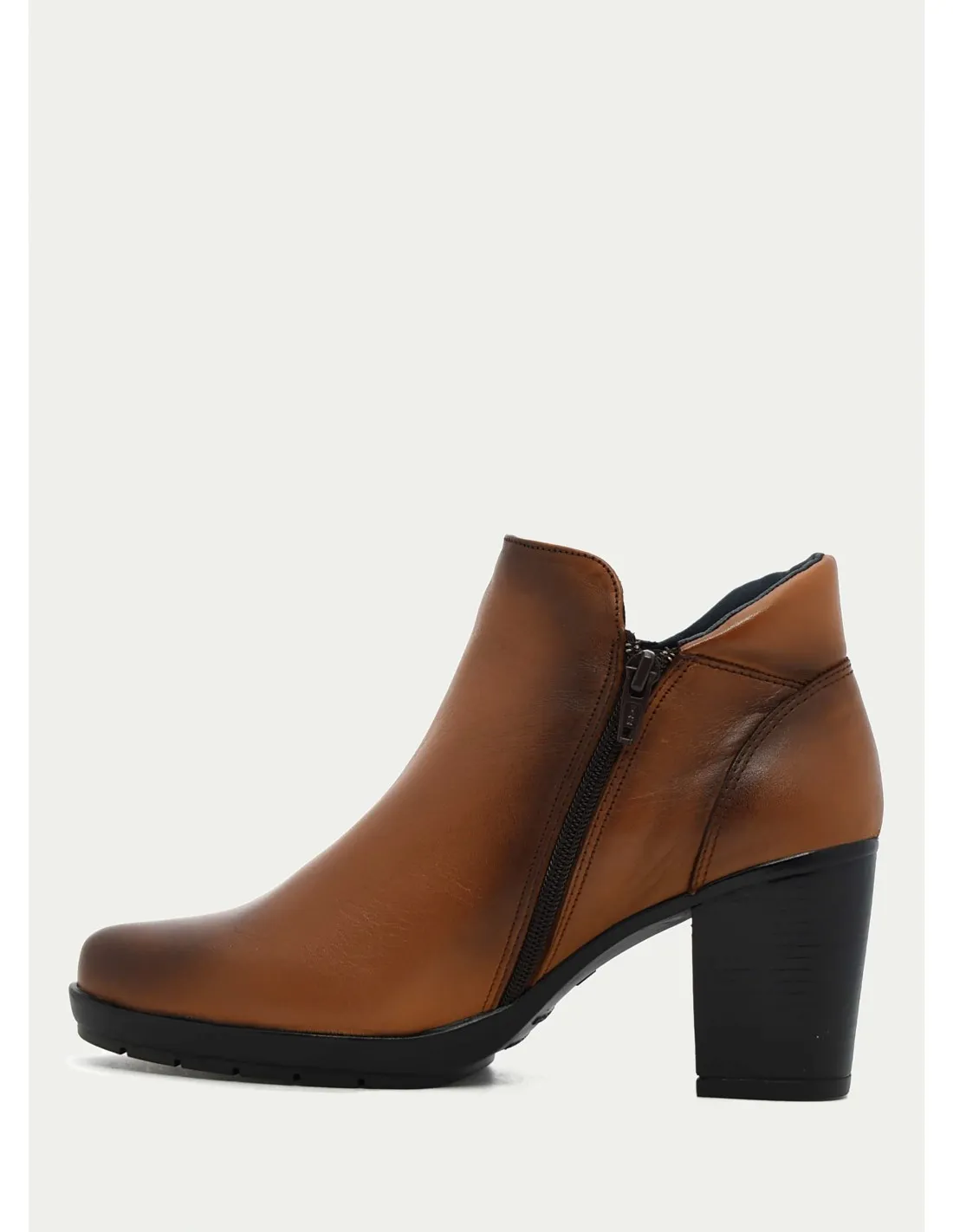 BOTAS Y BOTINES BAERCHI 54055 CUERO 