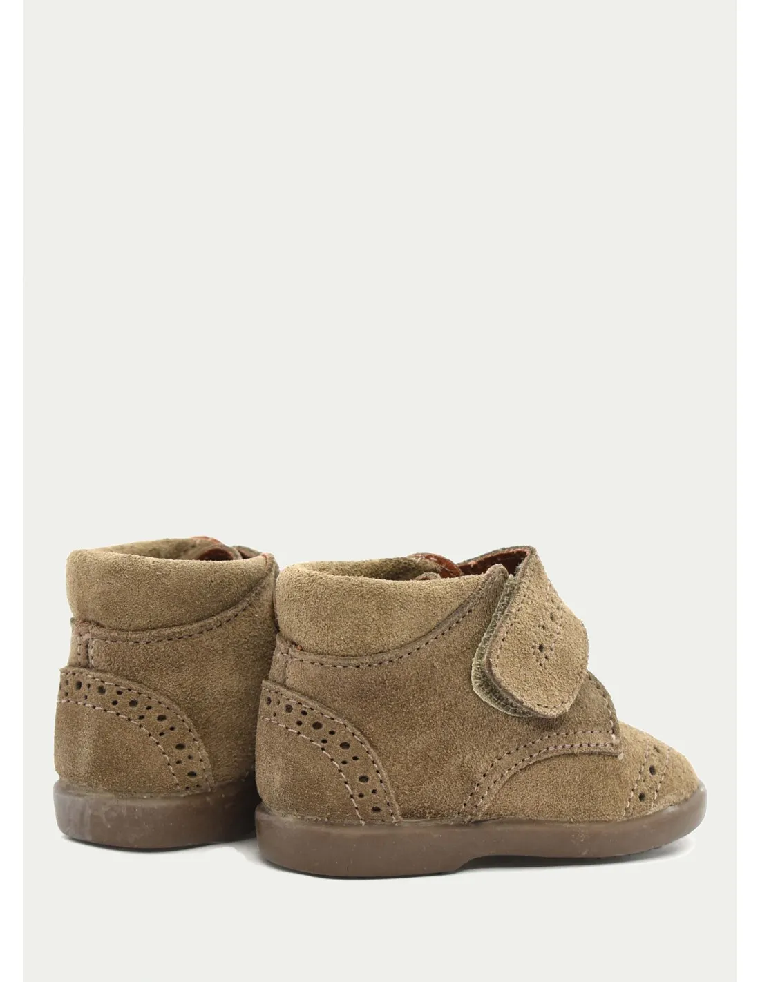 BOTAS Y BOTINES CHUCHES 115 TAUPE 