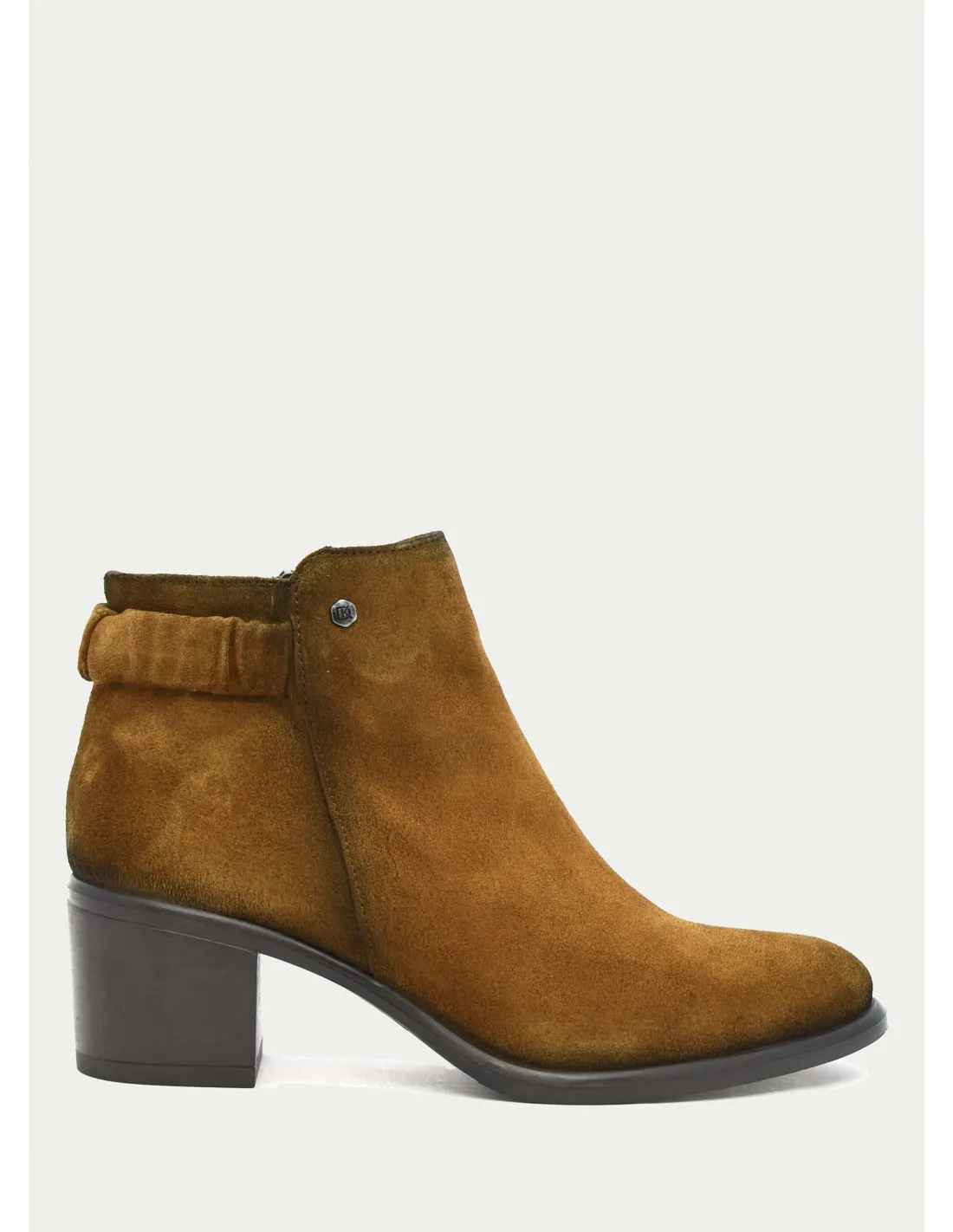 BOTAS Y BOTINES DORKING 8916 CUERO 