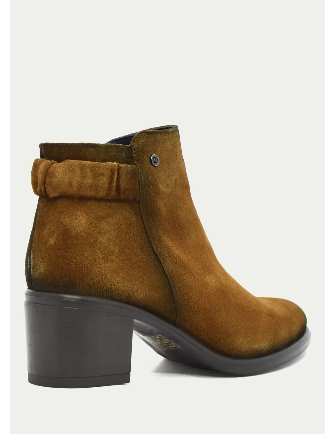 BOTAS Y BOTINES DORKING 8916 CUERO 
