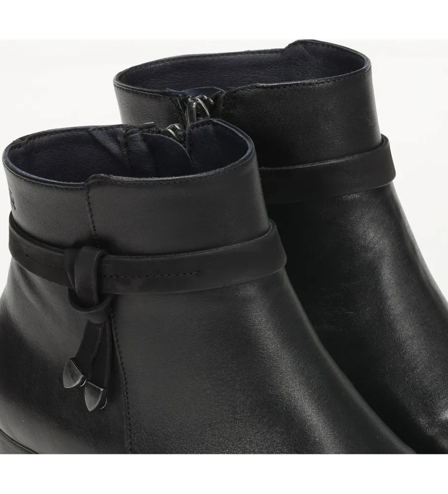 Botines de piel D8889 negro