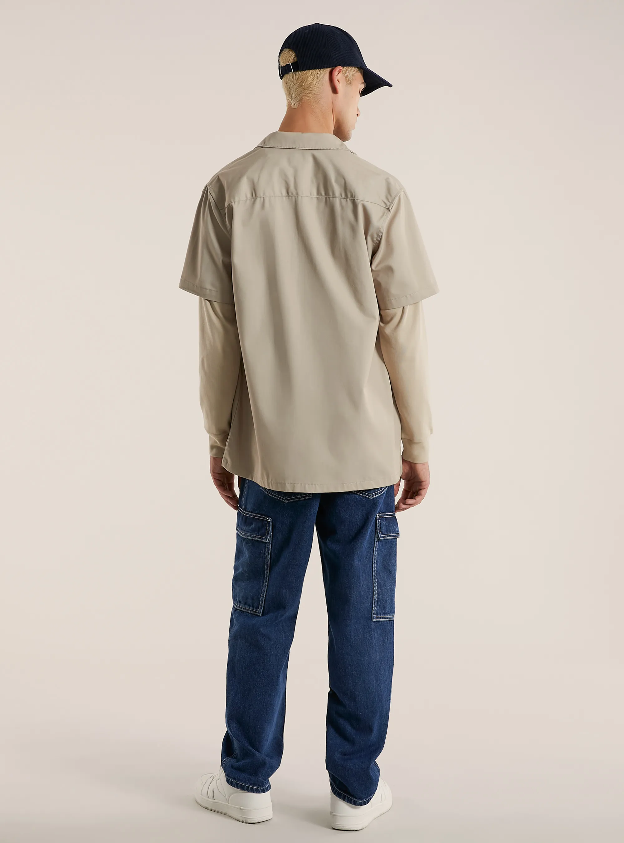 Camisa de sarga con grandes bolsillos
