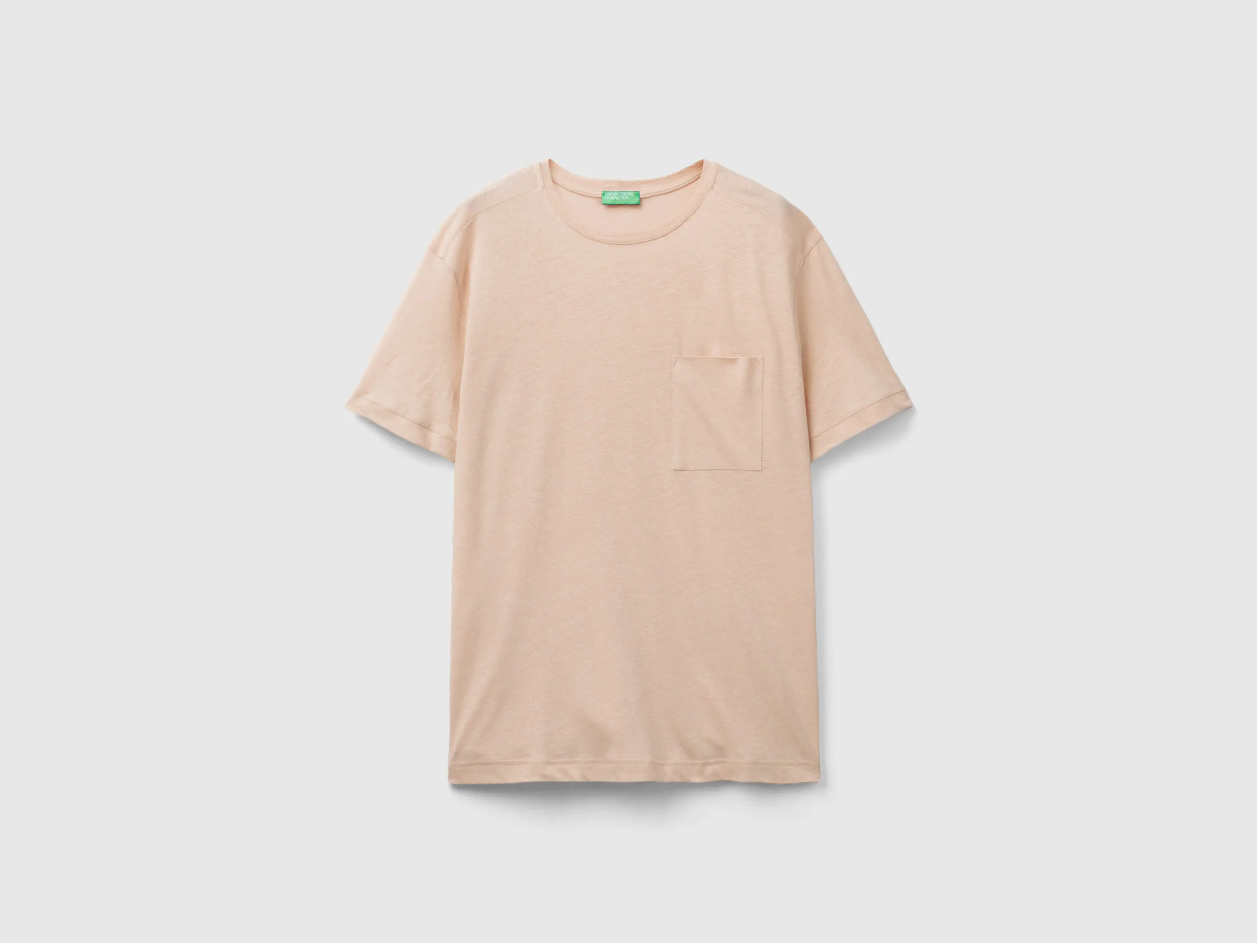 Camiseta de lino mixto con bolsillo