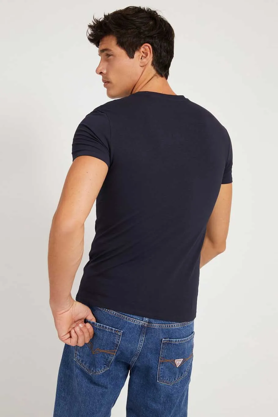Camiseta para hombre de Guess Jeans – M1RI24J1311