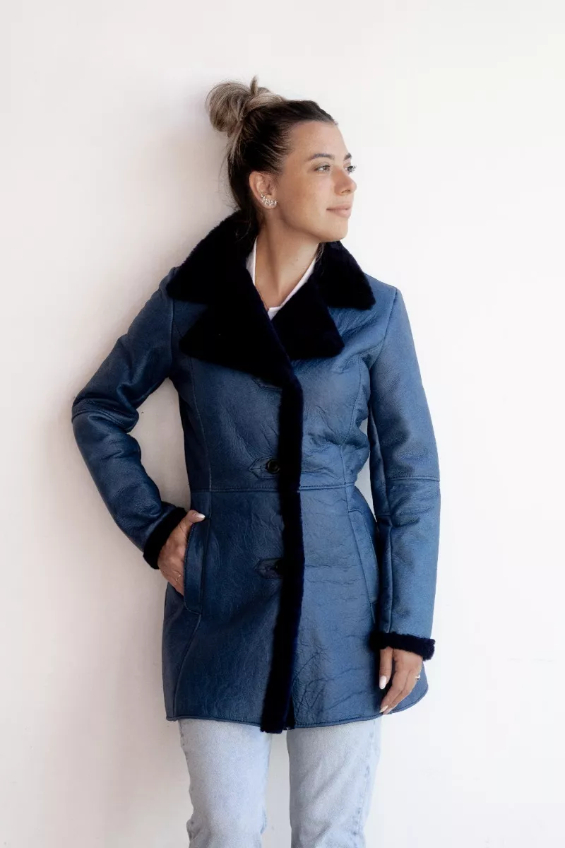 CAMPERA DE CUERO DE OVEJA DE MUJER CENIZA  MODELO: SOL.D