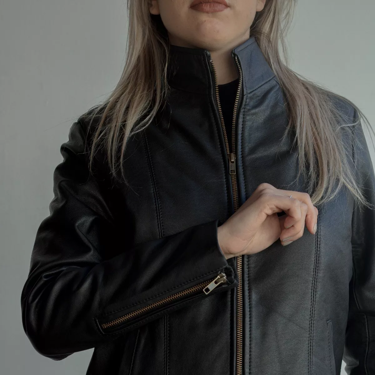 CAMPERA DE CUERO DE VACA DE MUJER, CUERO VACUNO 100%  128