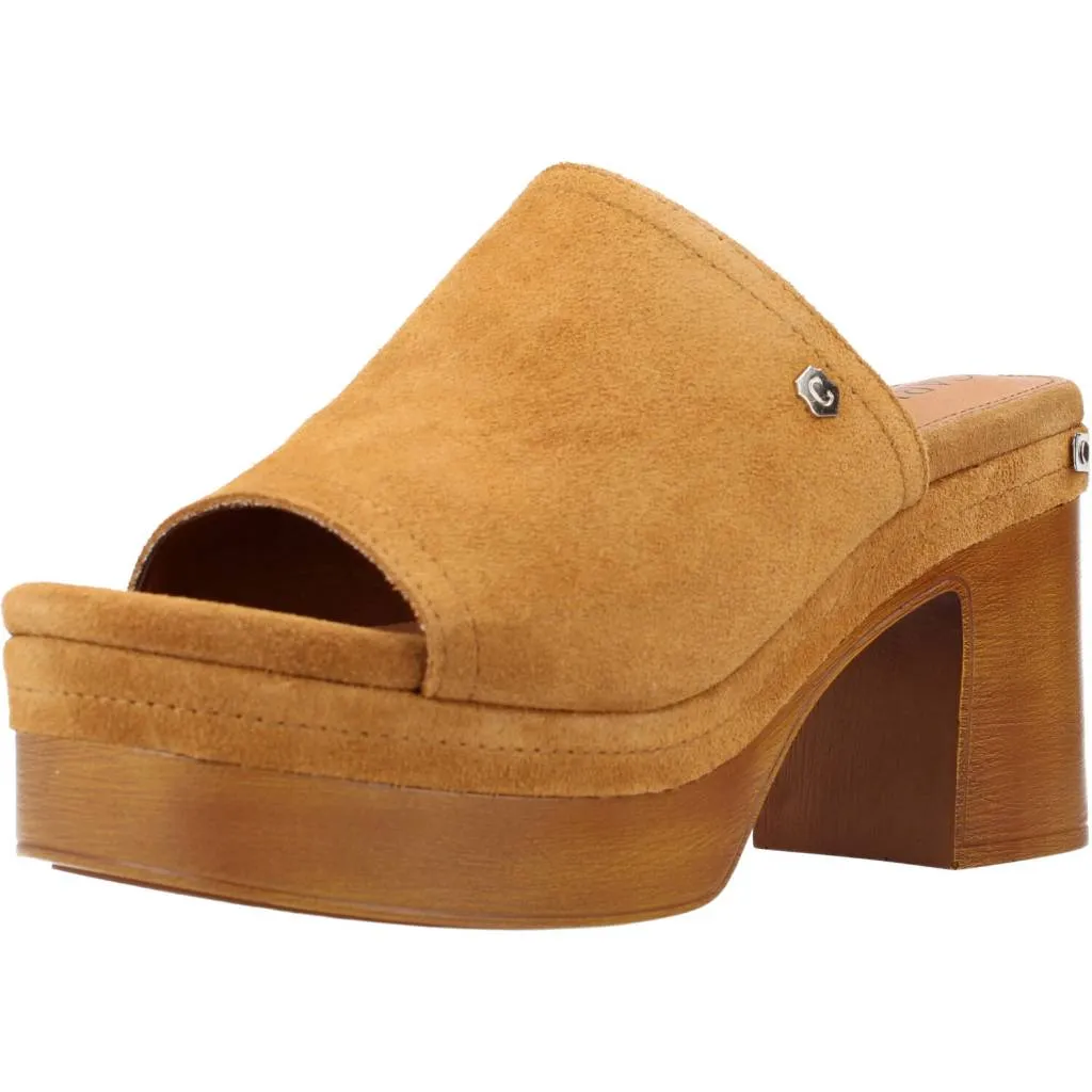 CARMELA CAMEL