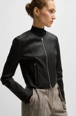 Chaqueta de piel slim fit sin cuello