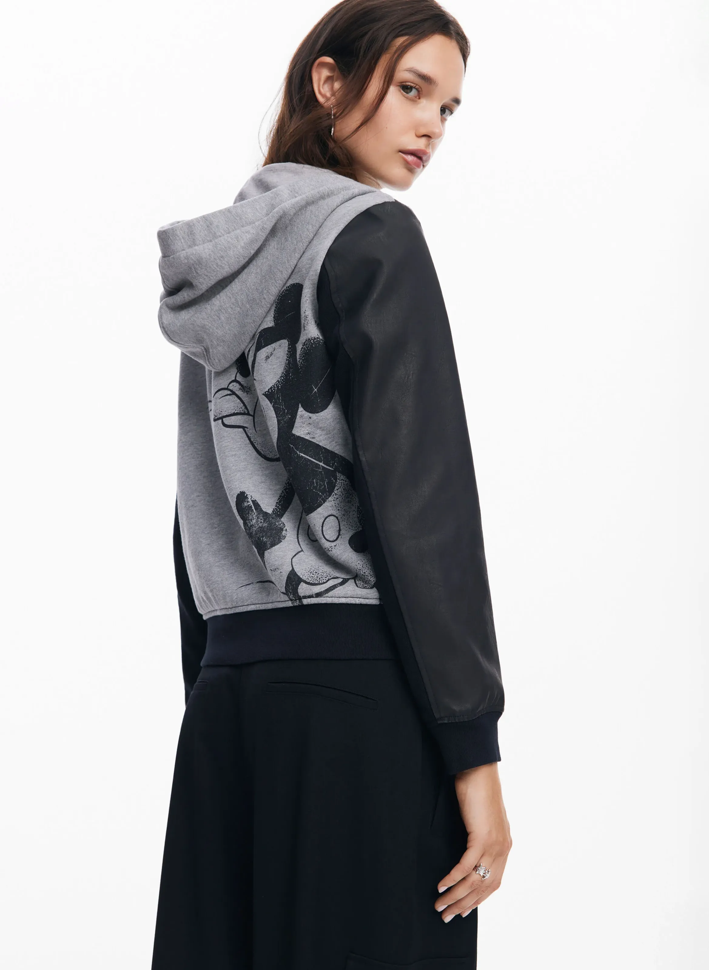 Chaqueta recta de algodón mezclado serigrafiado en negro