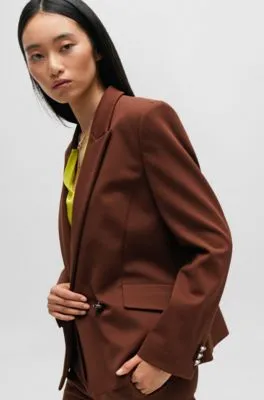 Chaqueta regular fit de sarga elástica