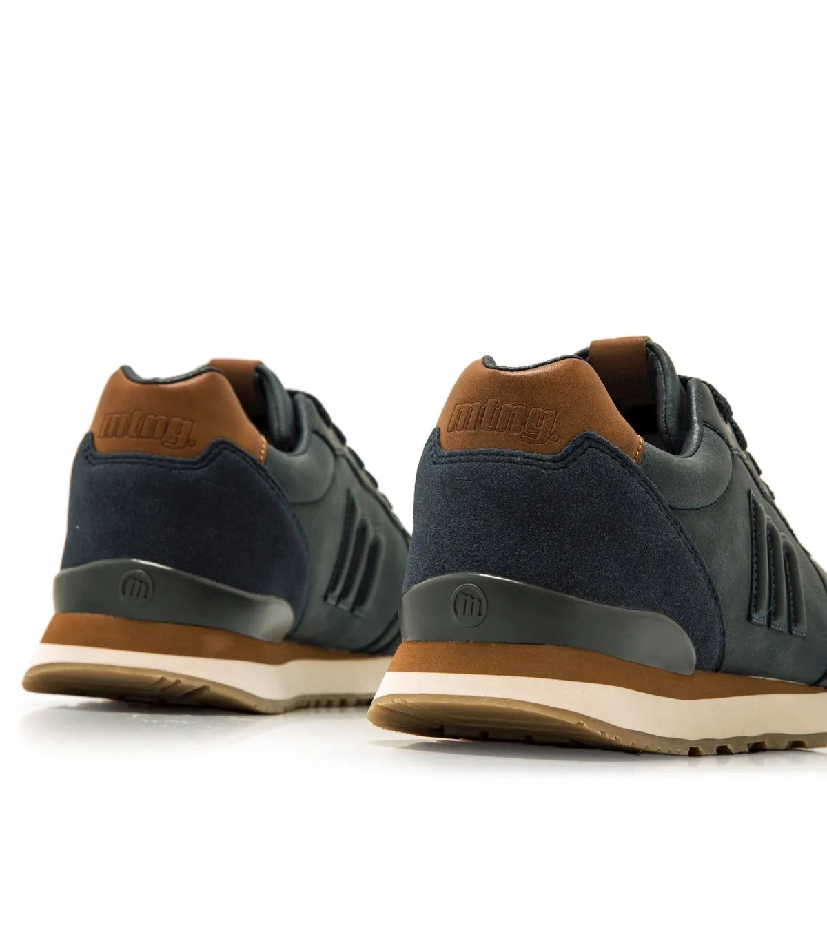 Deportivas Hombre PORLAND 84755