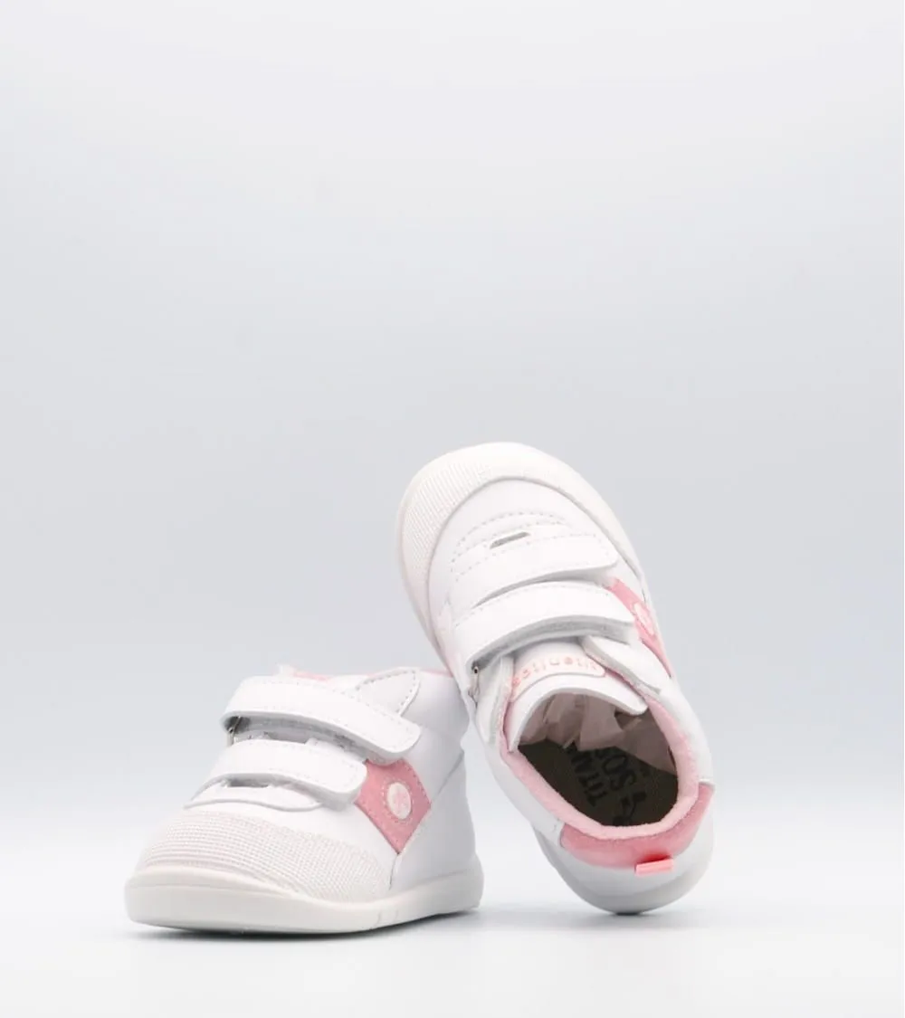 DEPORTIVOS BEBÉ TITANITOS VELCRO GOYO LAVABLES