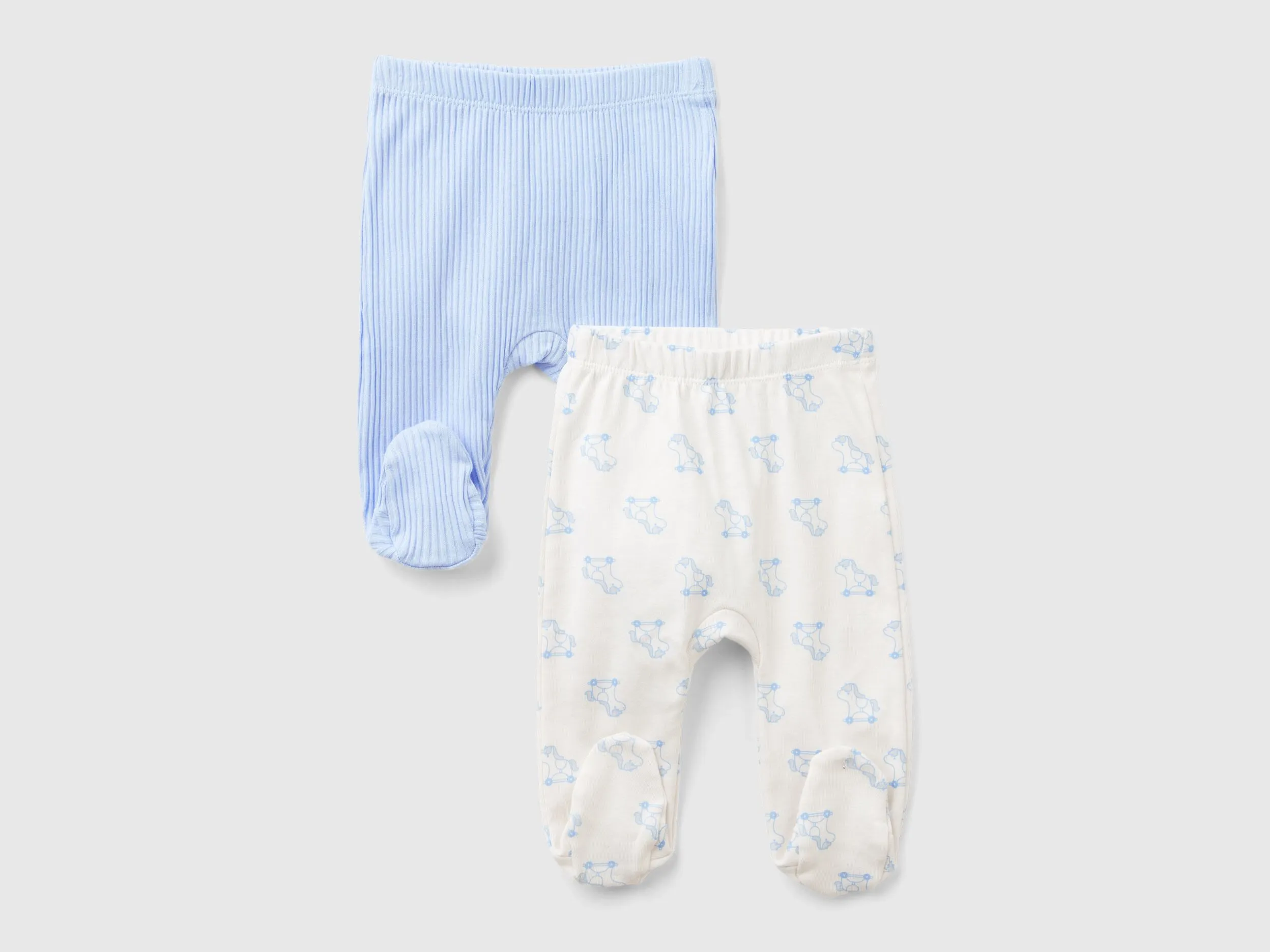 Dos pantalones de algodón orgánico