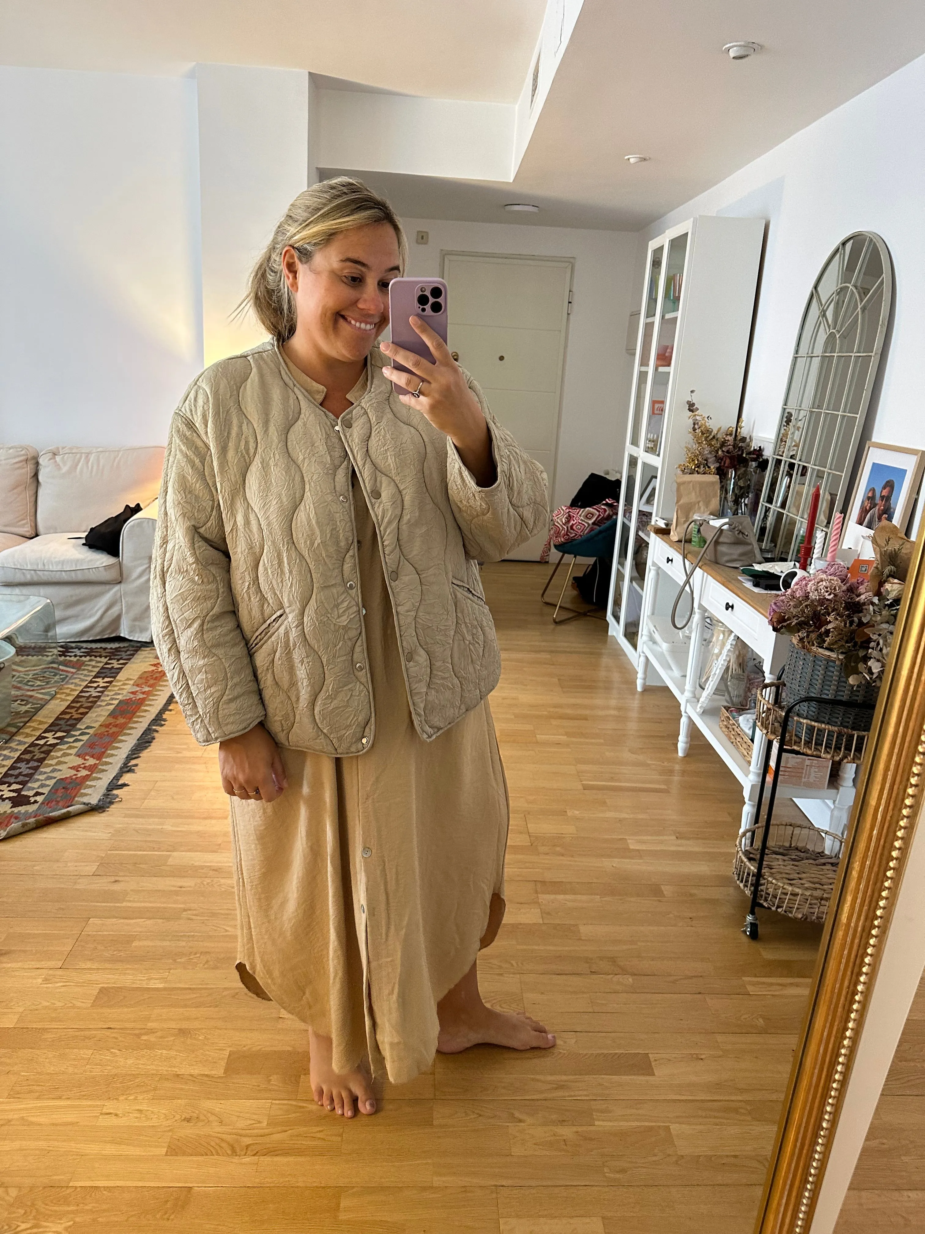 H&M. Plumas beige ligero T.xxl