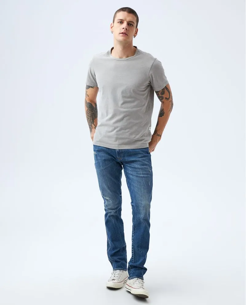 Jean Slim en tono medio para hombre