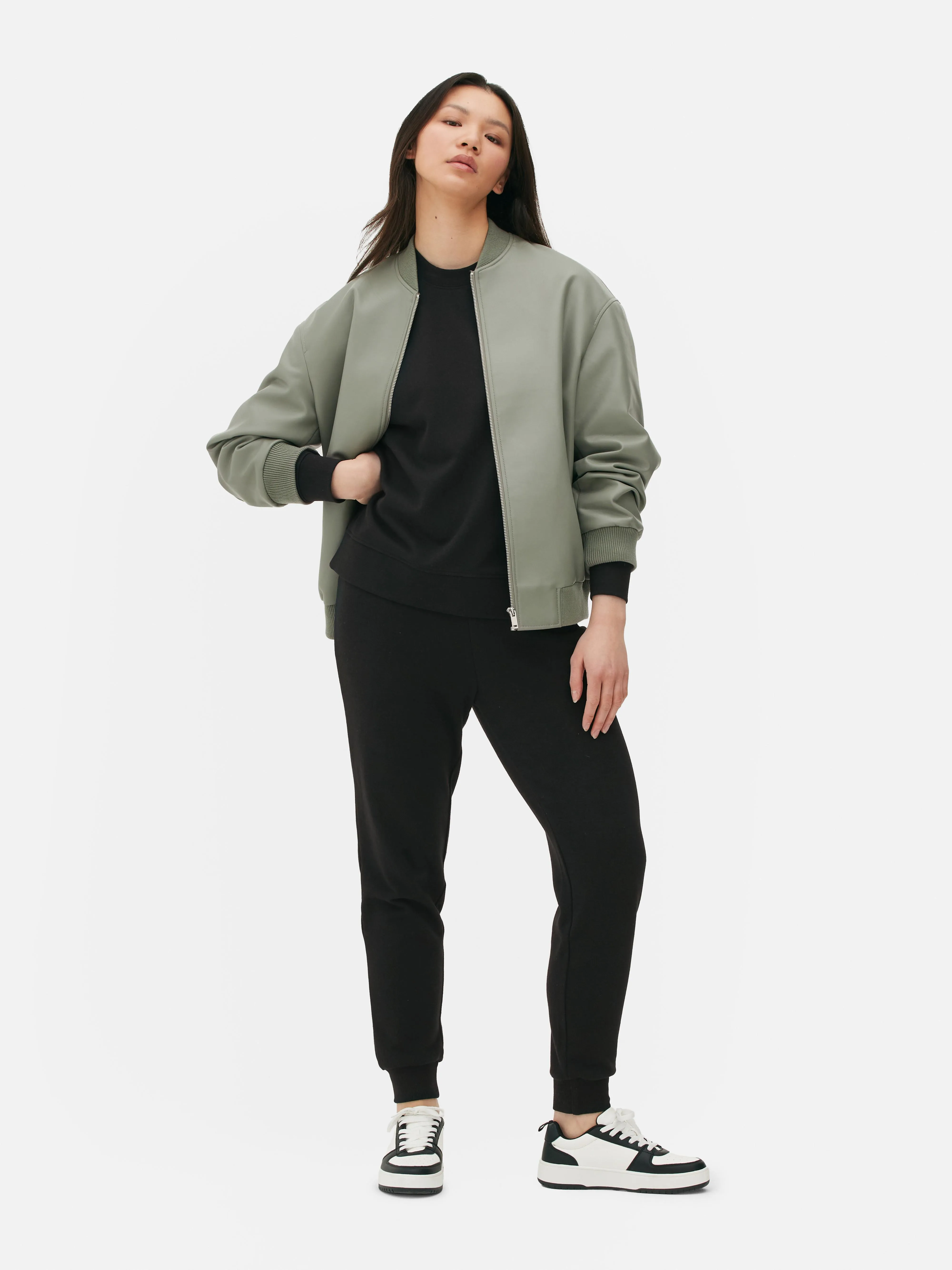 Joggers ajustados