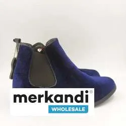 Lote de Botas de Invierno en diferentes modelos y diseños