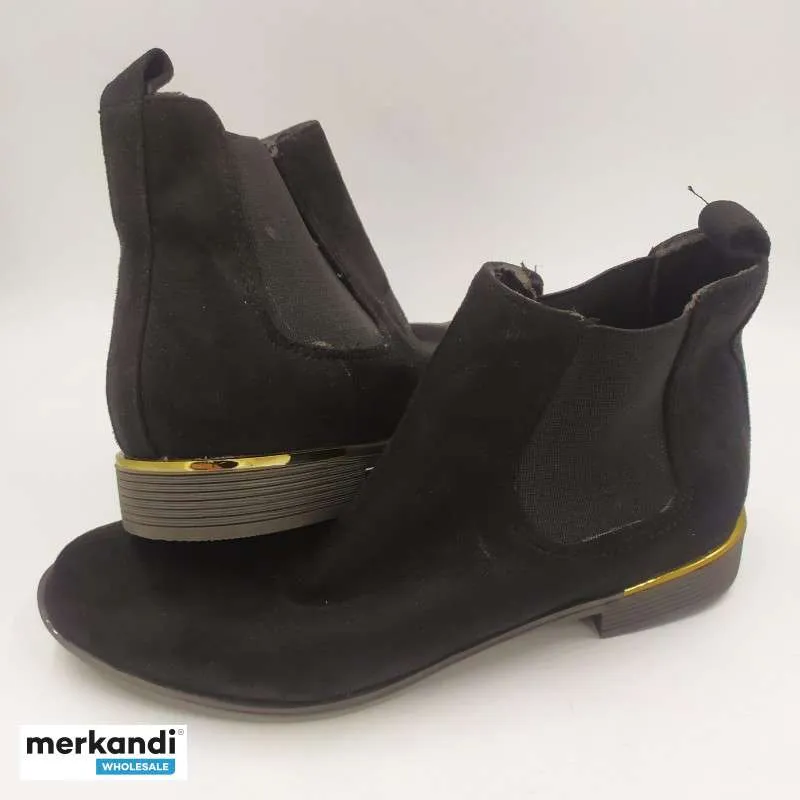 Lote de Botas de Invierno en diferentes modelos y diseños