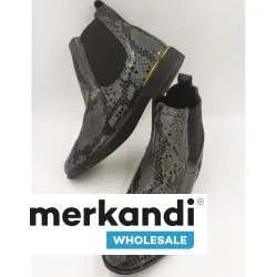 Lote de Botas de Invierno en diferentes modelos y diseños