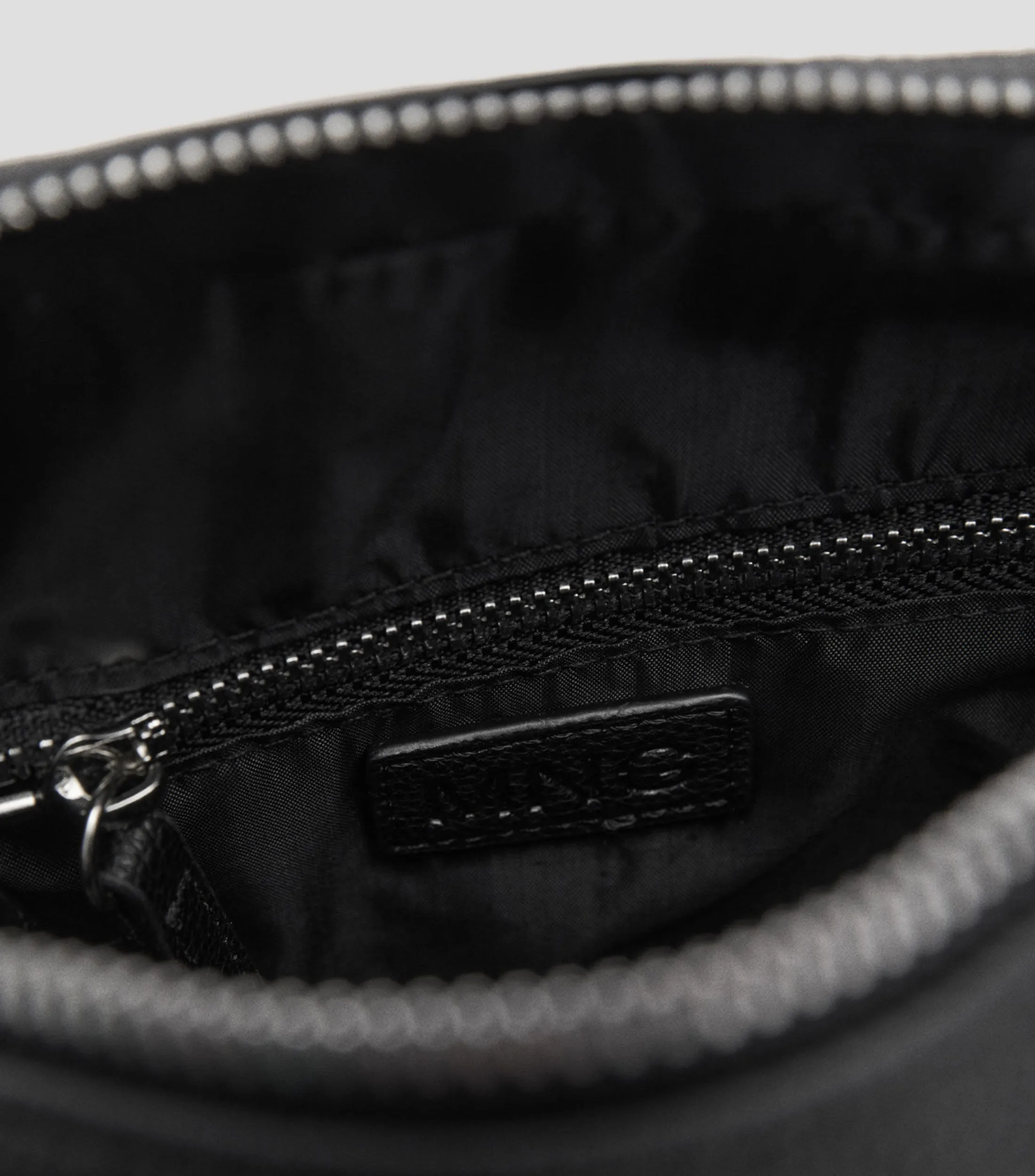 Mango Bolso Crossbody Hombre