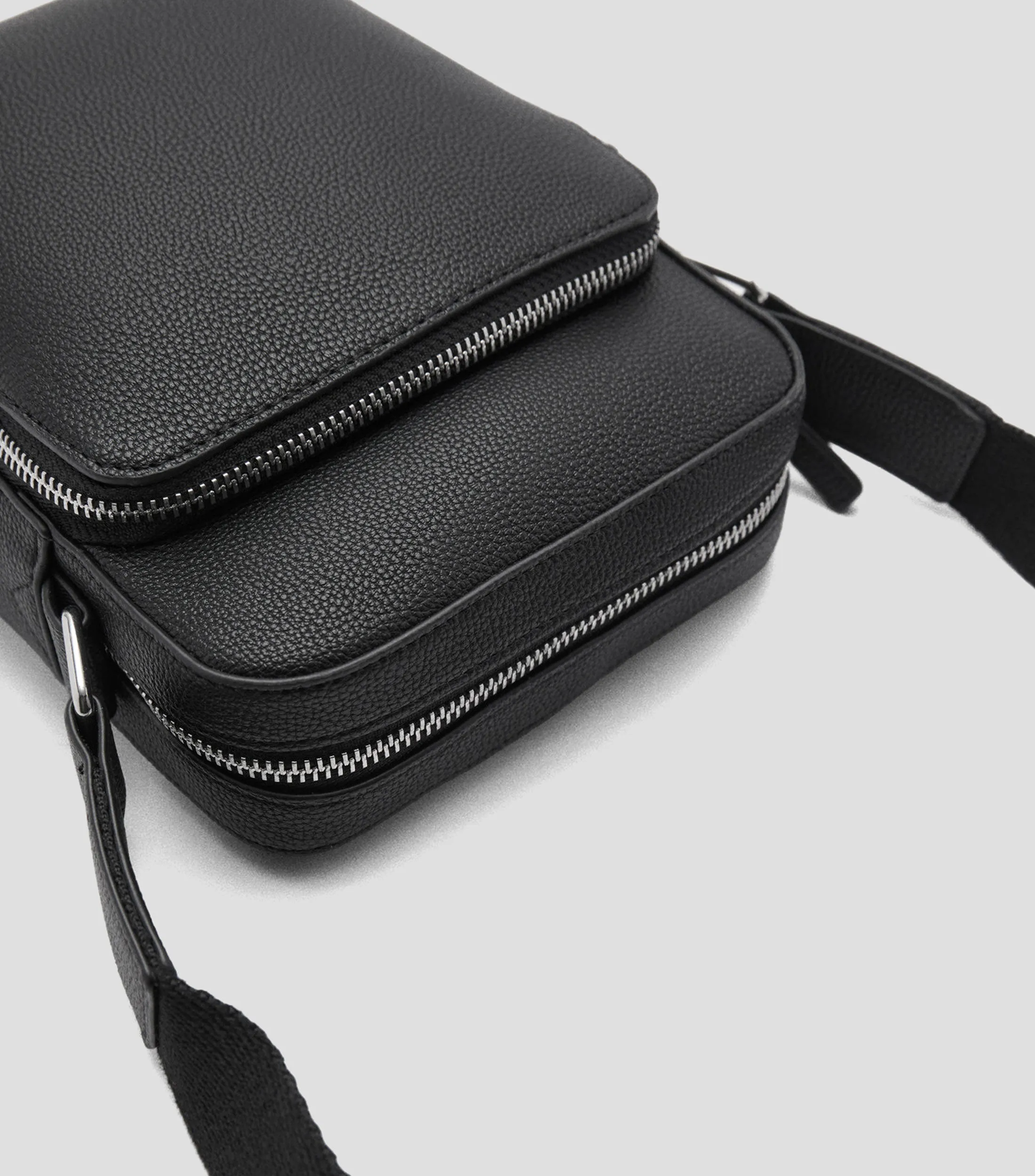 Mango Bolso Crossbody Hombre