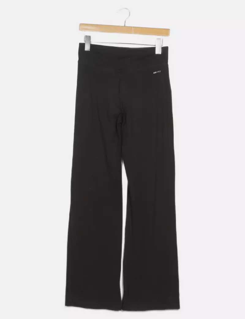 Nike Pantalones de chándal y joggers Anchos
