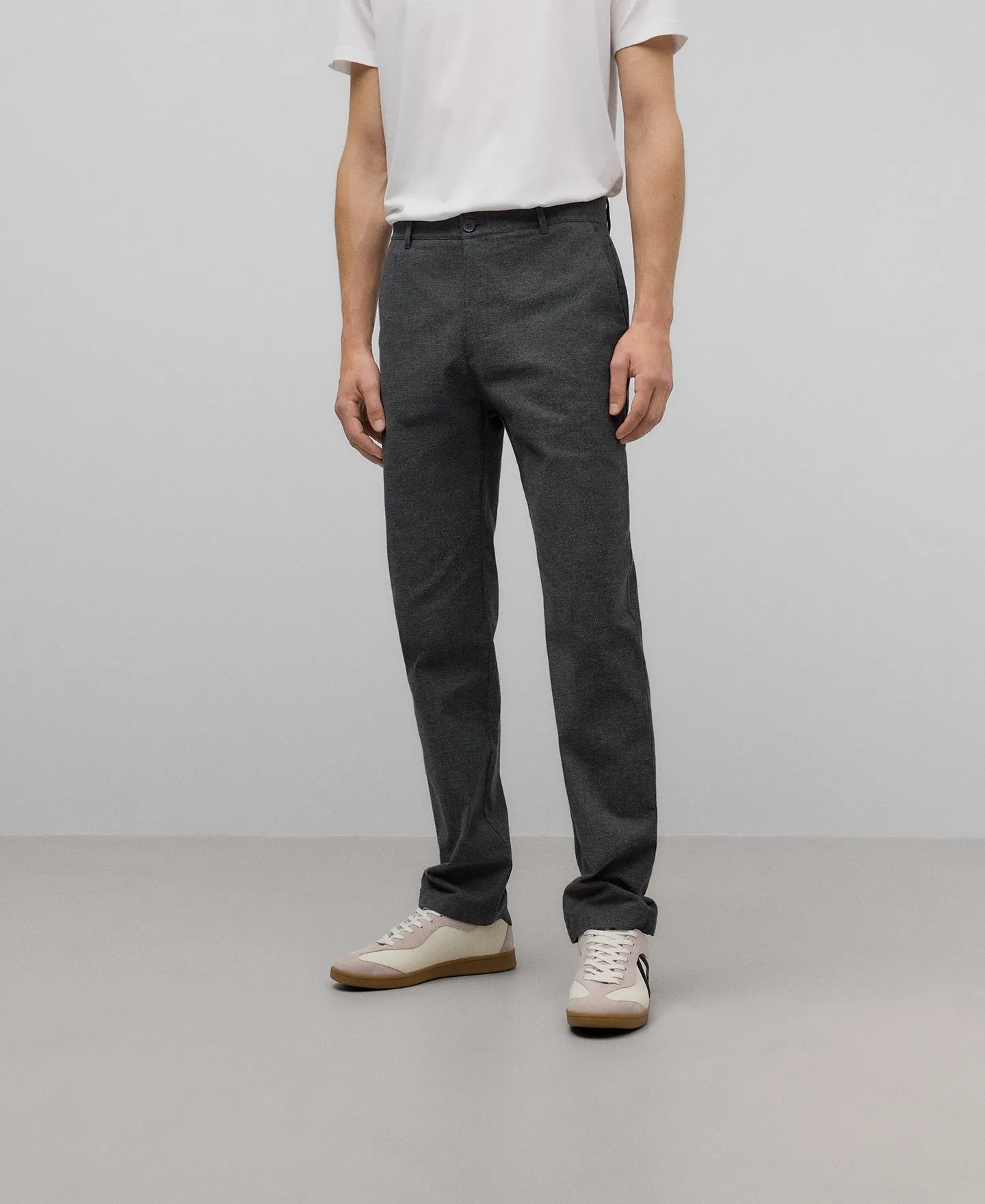 Pantalón chino microtextura hombre