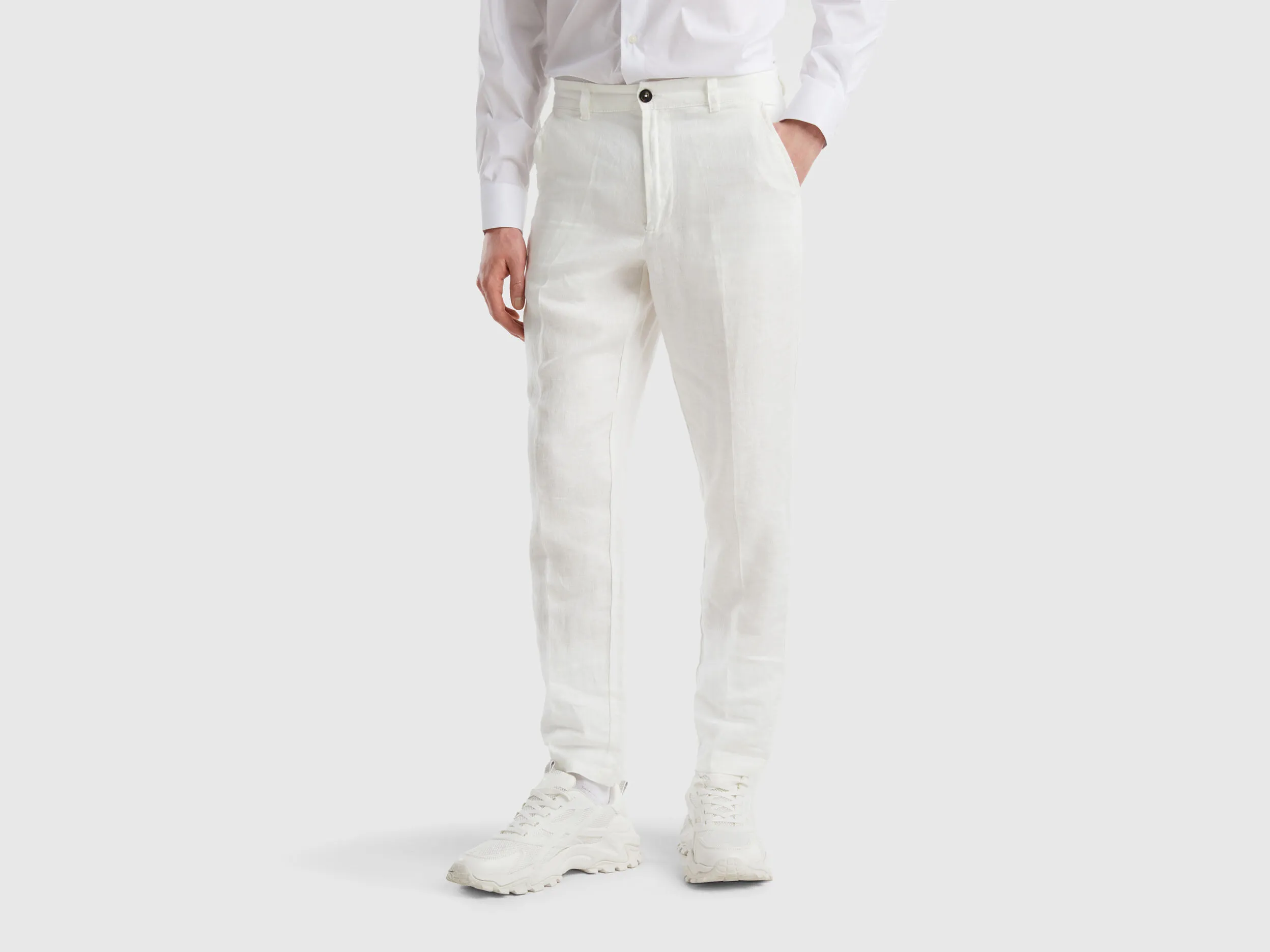 Pantalones chinos de puro lino