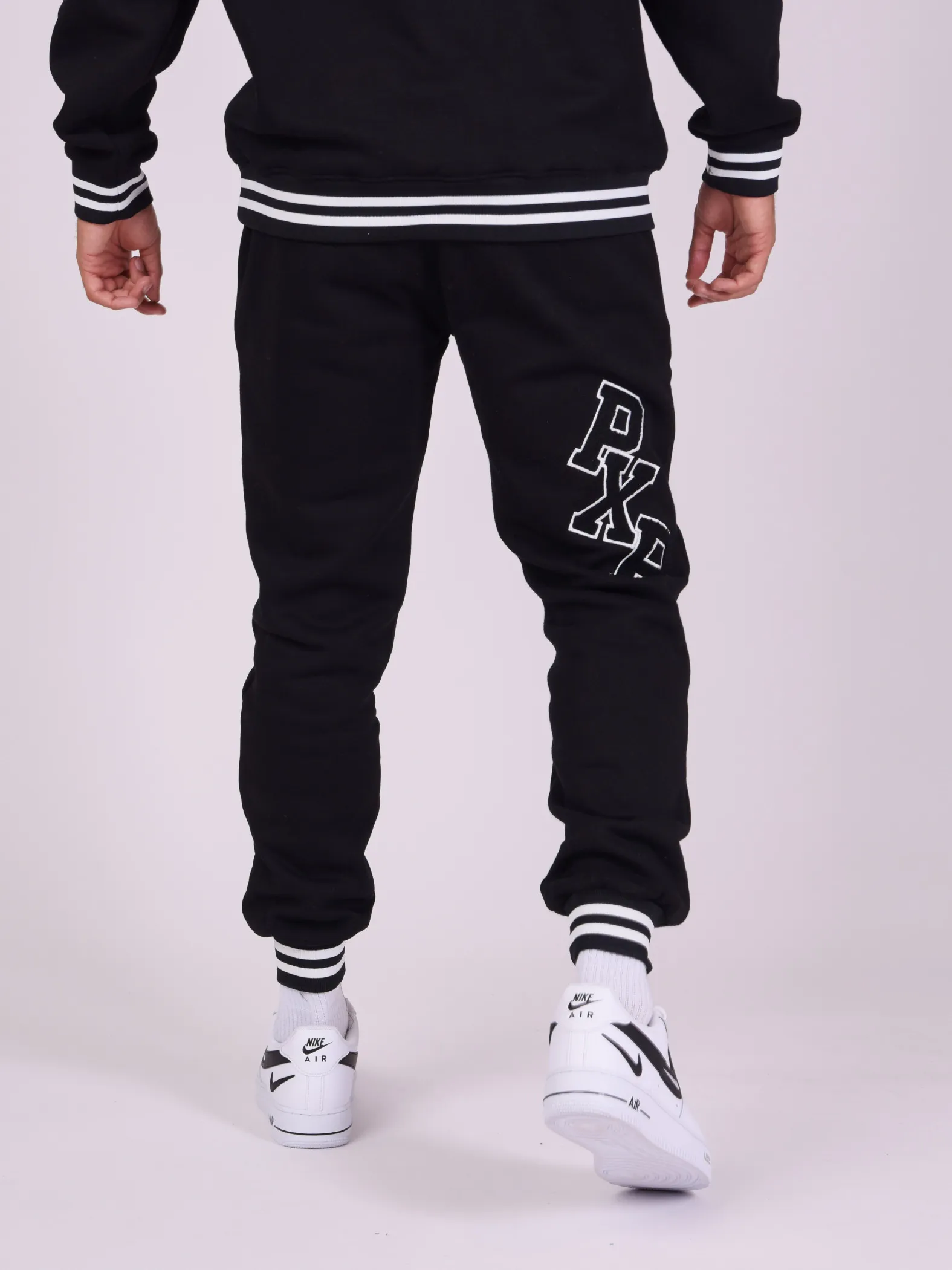 Pantalones de chándal universitarios con logotipo