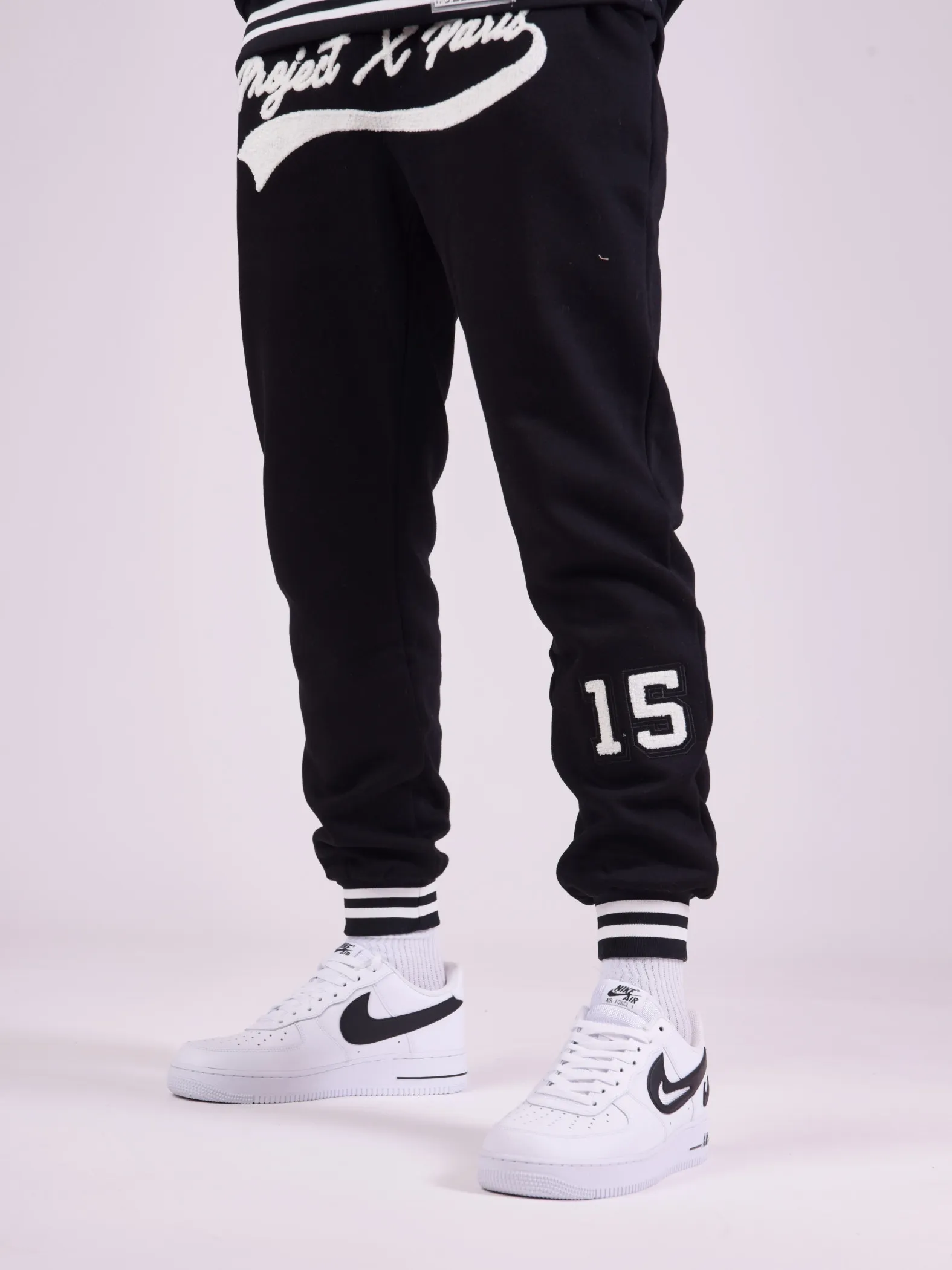 Pantalones de chándal universitarios con logotipo