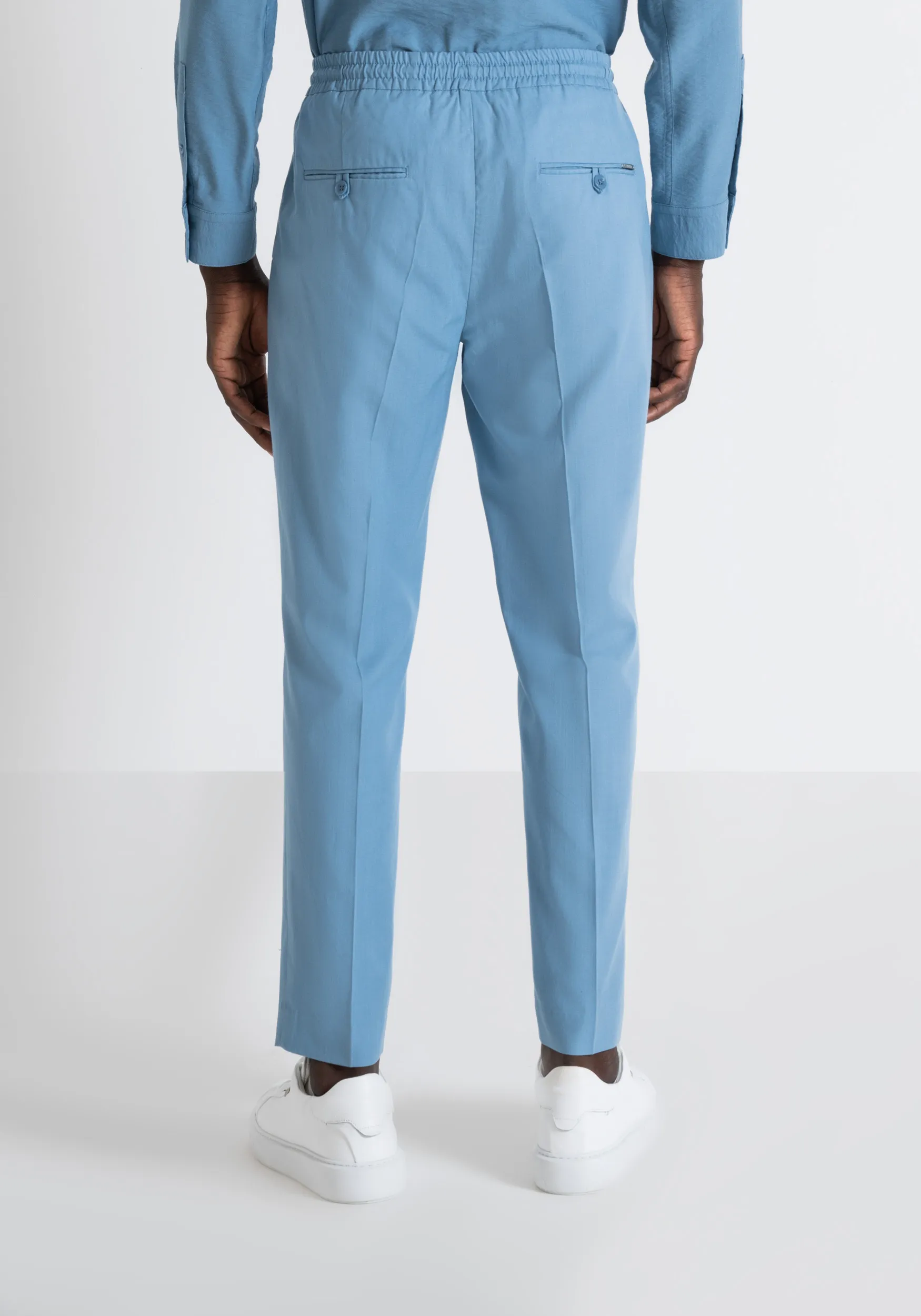 PANTALÓN REGULAR FIT «NEIL» EN MEZCLA DE ALGODÓN FLAMEADO