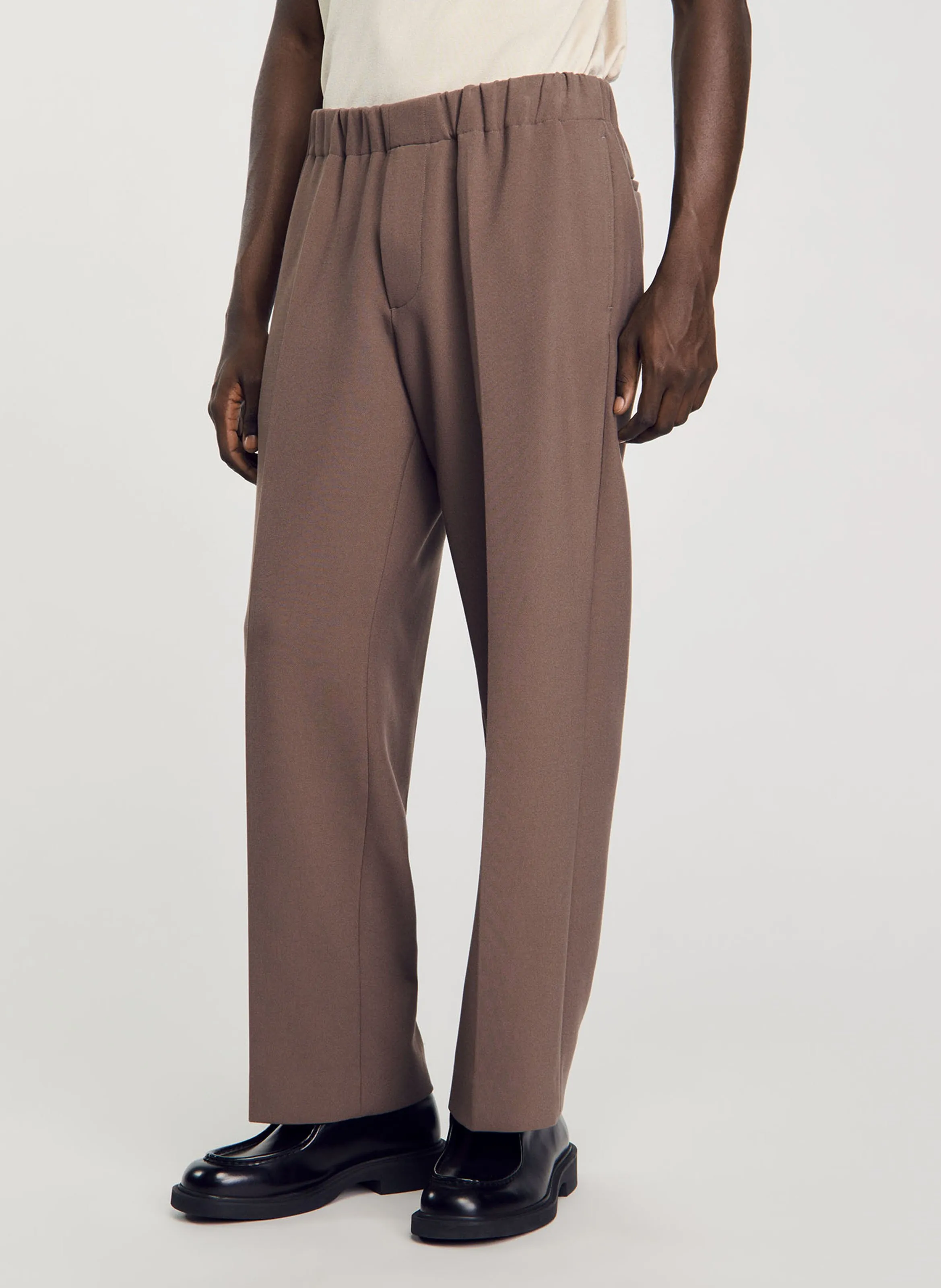 Pantalón ancho de punto en marron