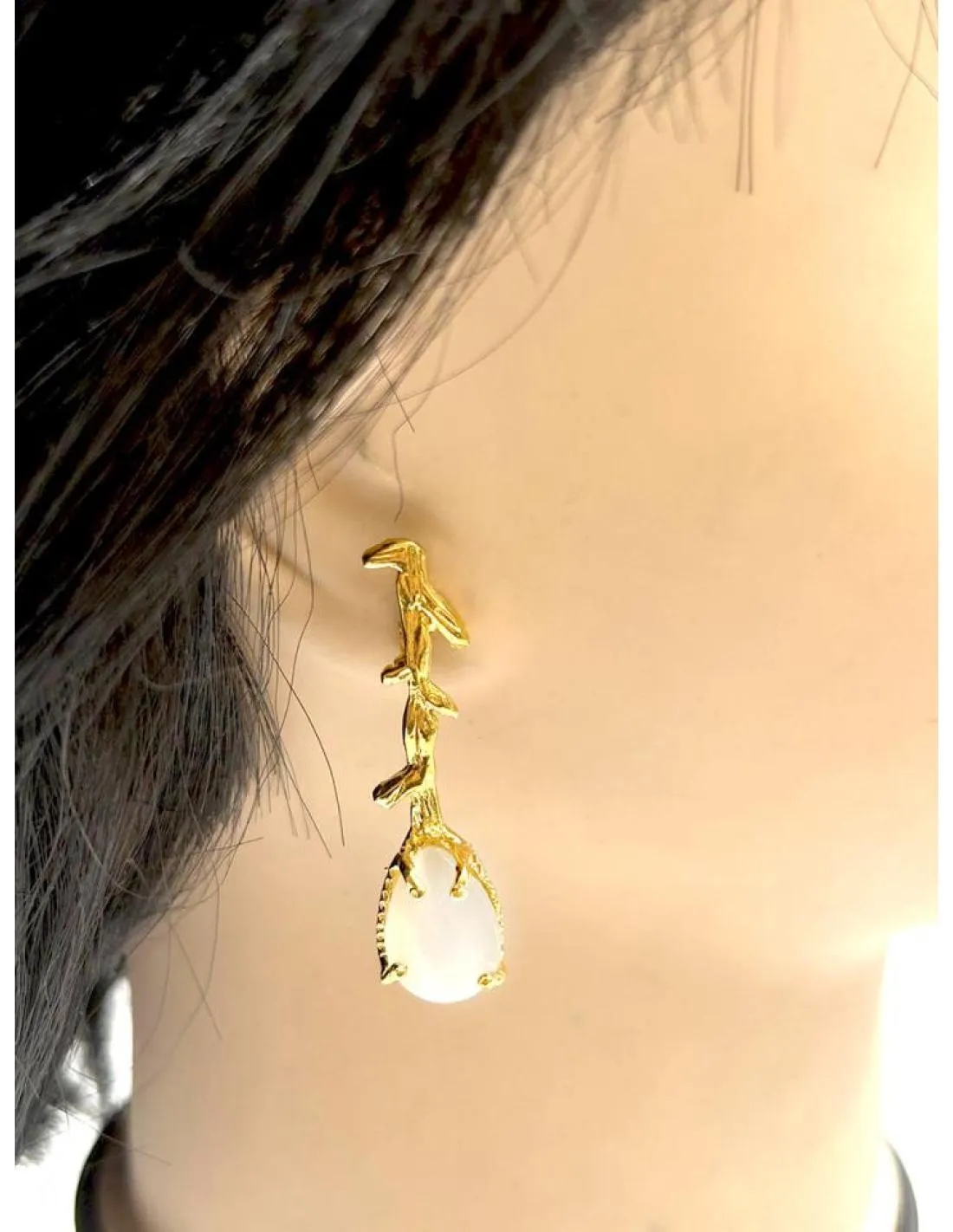 PENDIENTES BLANCOS MUY ELEGANTES PARA BODAS Y BAUTIZOS