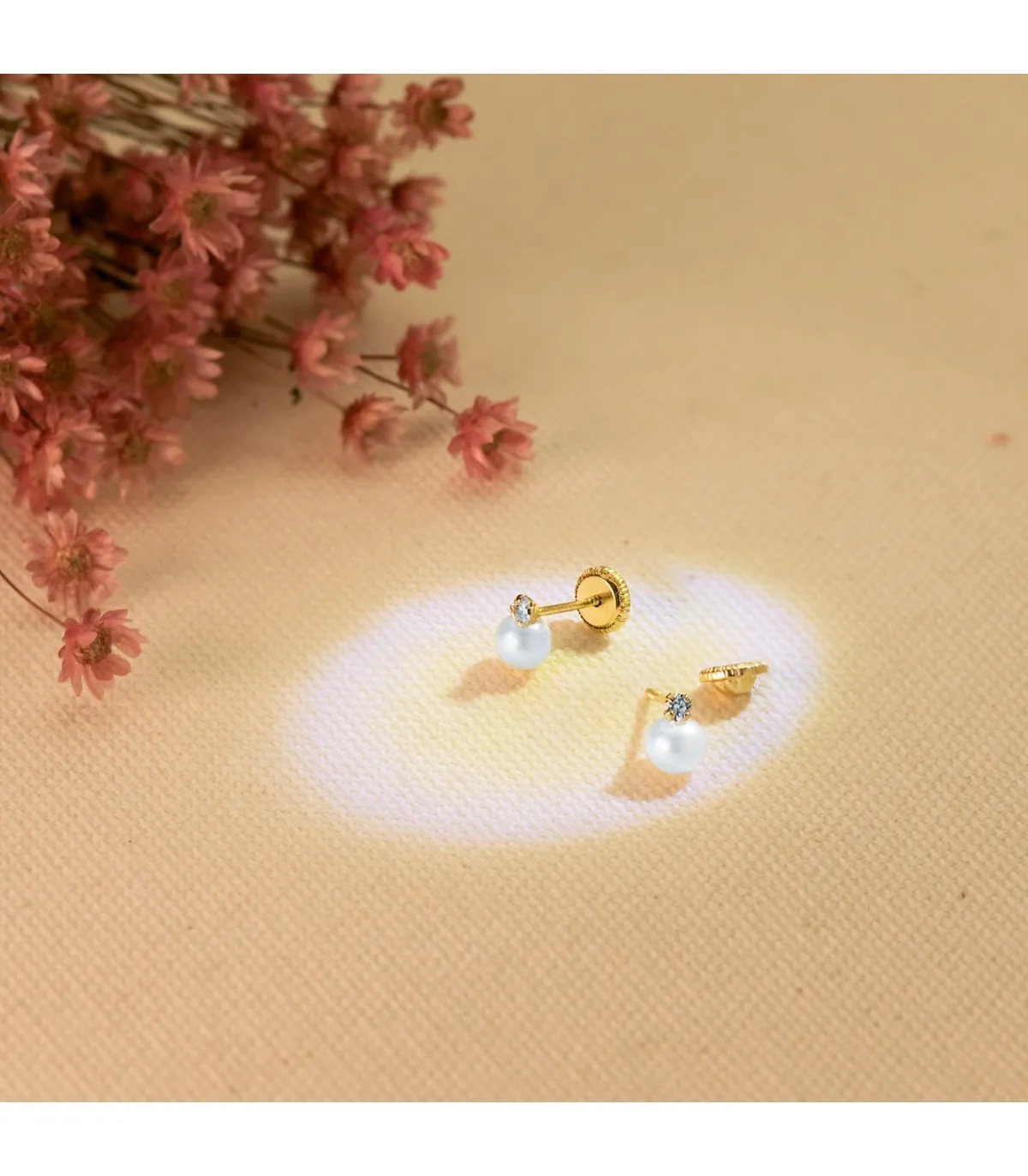 Pendientes  oro amarillo Elda Perla 4 mm 18 Ktes