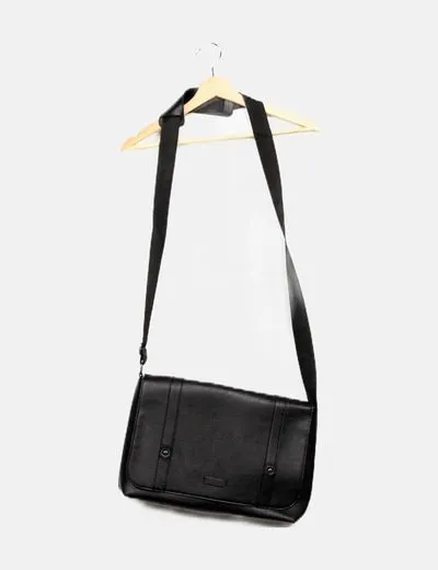 Primark Bolsa bandolera negra polipiel