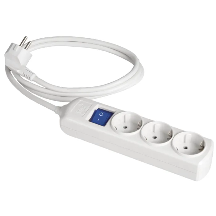 Prolongador con 3 bases 2P+T 16A 250V~  Con interruptor luminoso 3 m de cable Solera