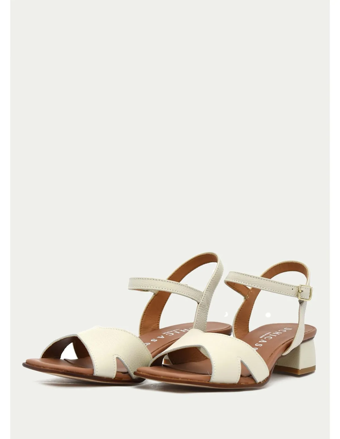 SANDALIAS BOSS 3942 HIELO 