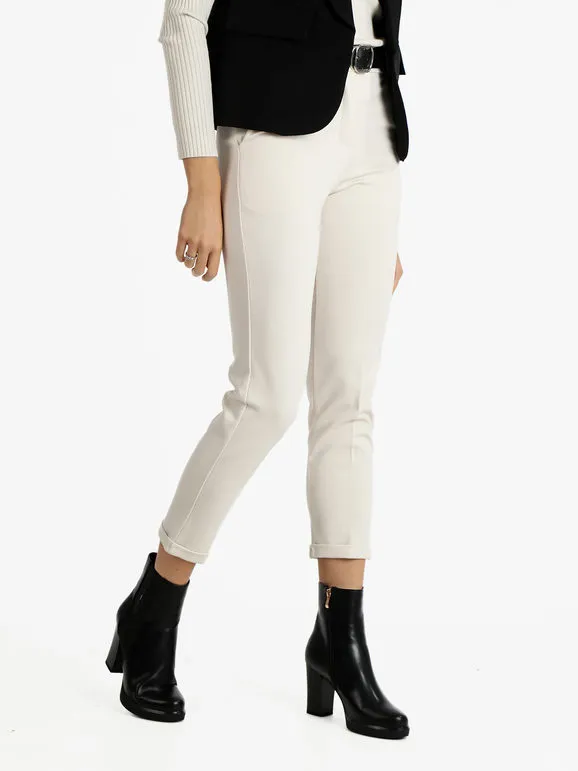 Solada Pantalón cropped de mujer con cinturón.