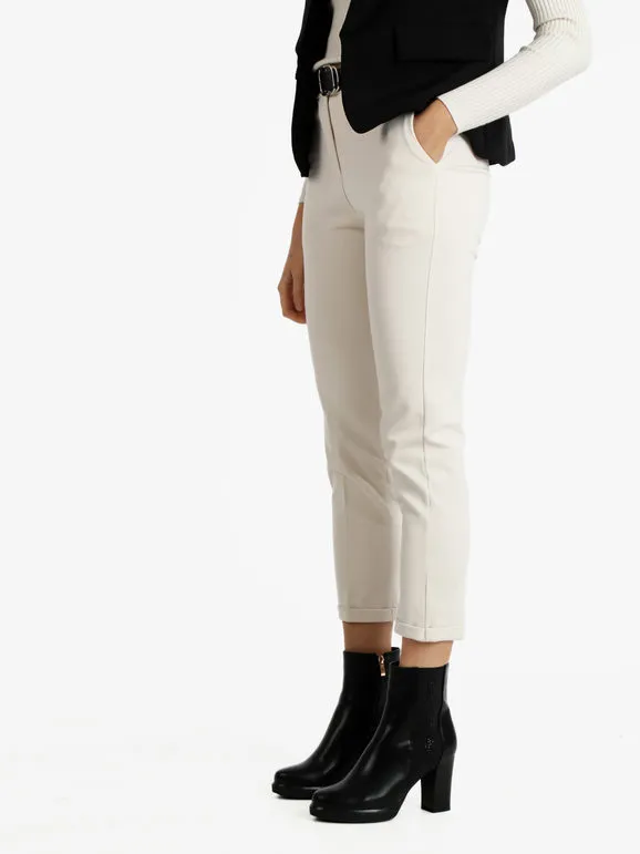 Solada Pantalón cropped de mujer con cinturón.
