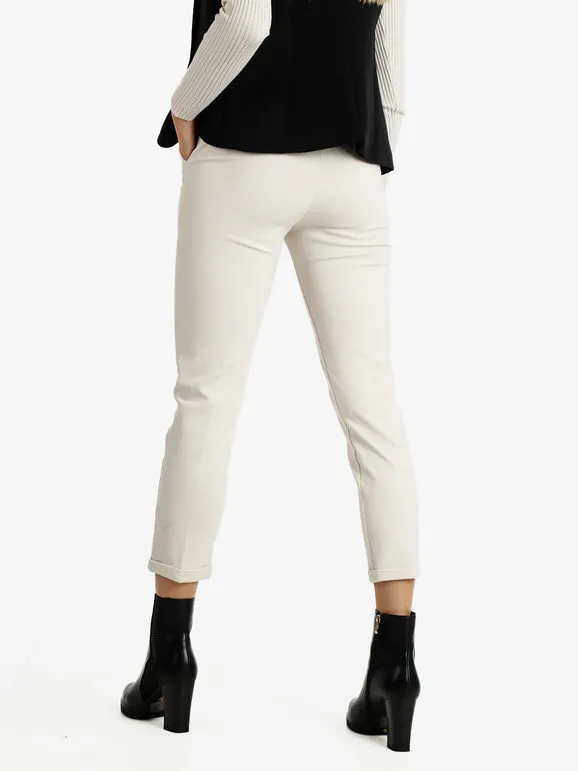 Solada Pantalón cropped de mujer con cinturón.