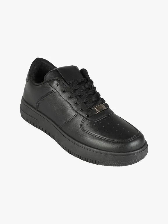 Solada Zapatillas bajas de mujer con cordones.