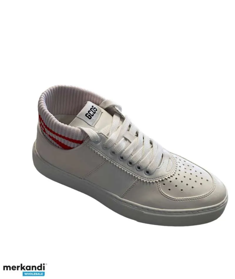 Stock de calzado para hombre GCDS