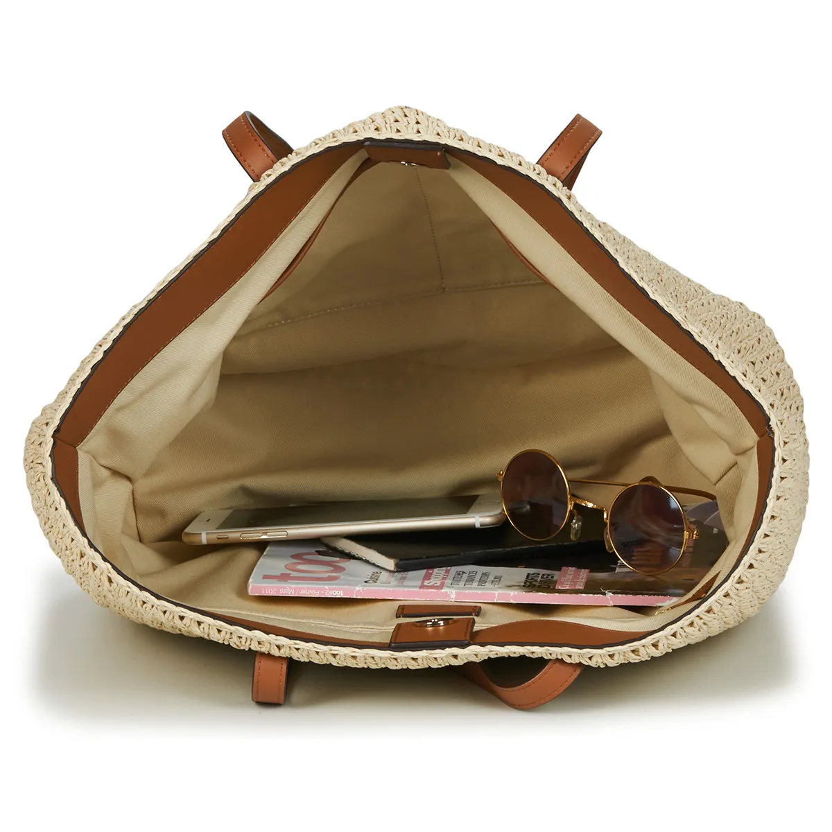 STRAW TOTETOTEMEDIUM
