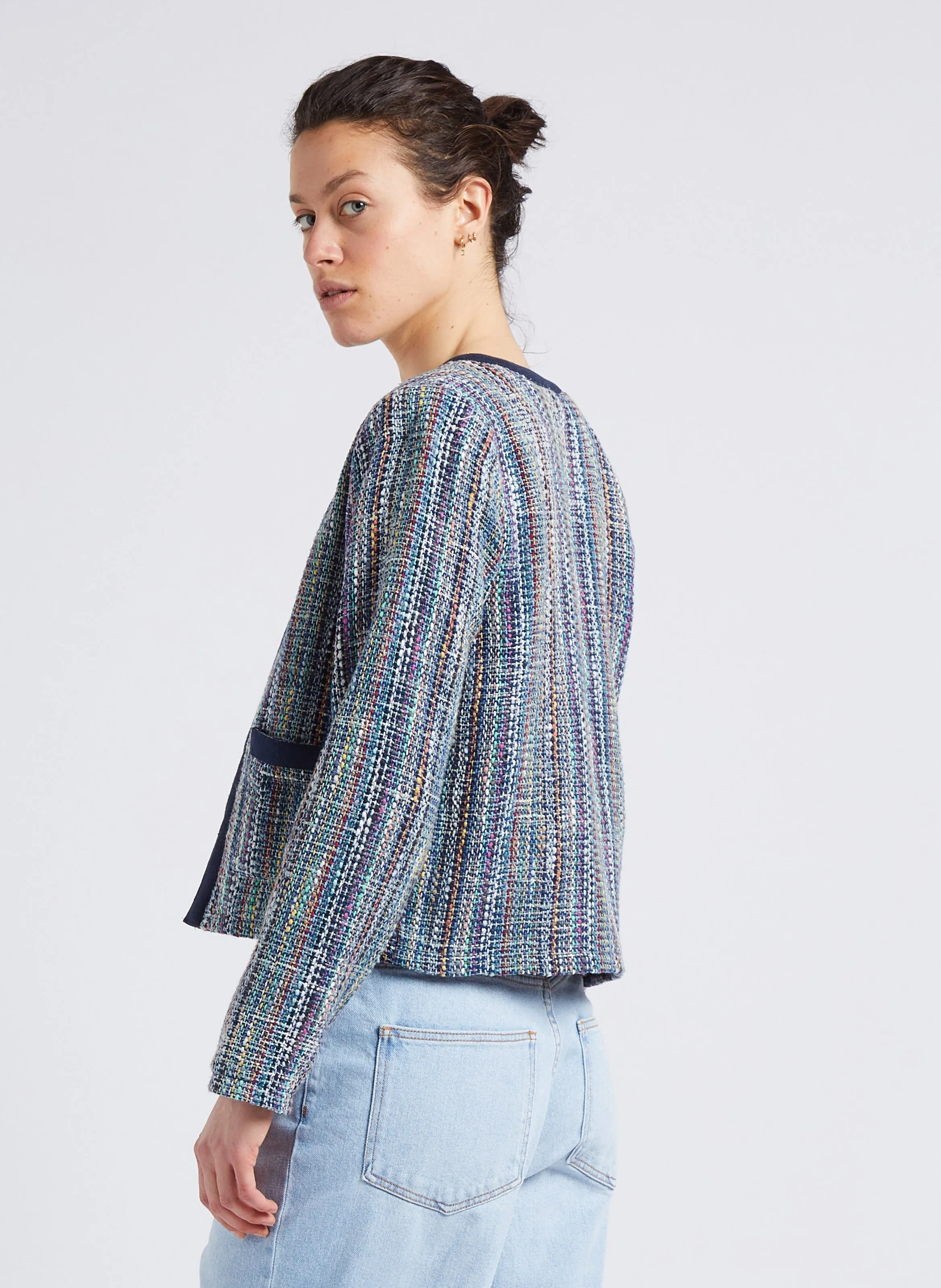 SUD EXPRESS VAHALA  CHAQUETA CORTA DE TWEED EN AZUL